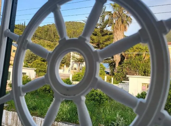 Captain's Panoramic Sea View Lägenhet *